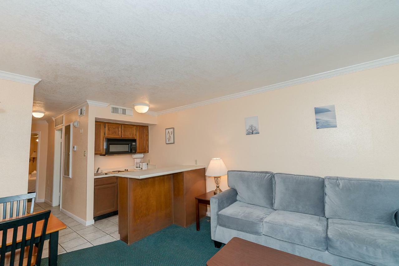 Family Friendly Coastal Condo Галвестън Екстериор снимка